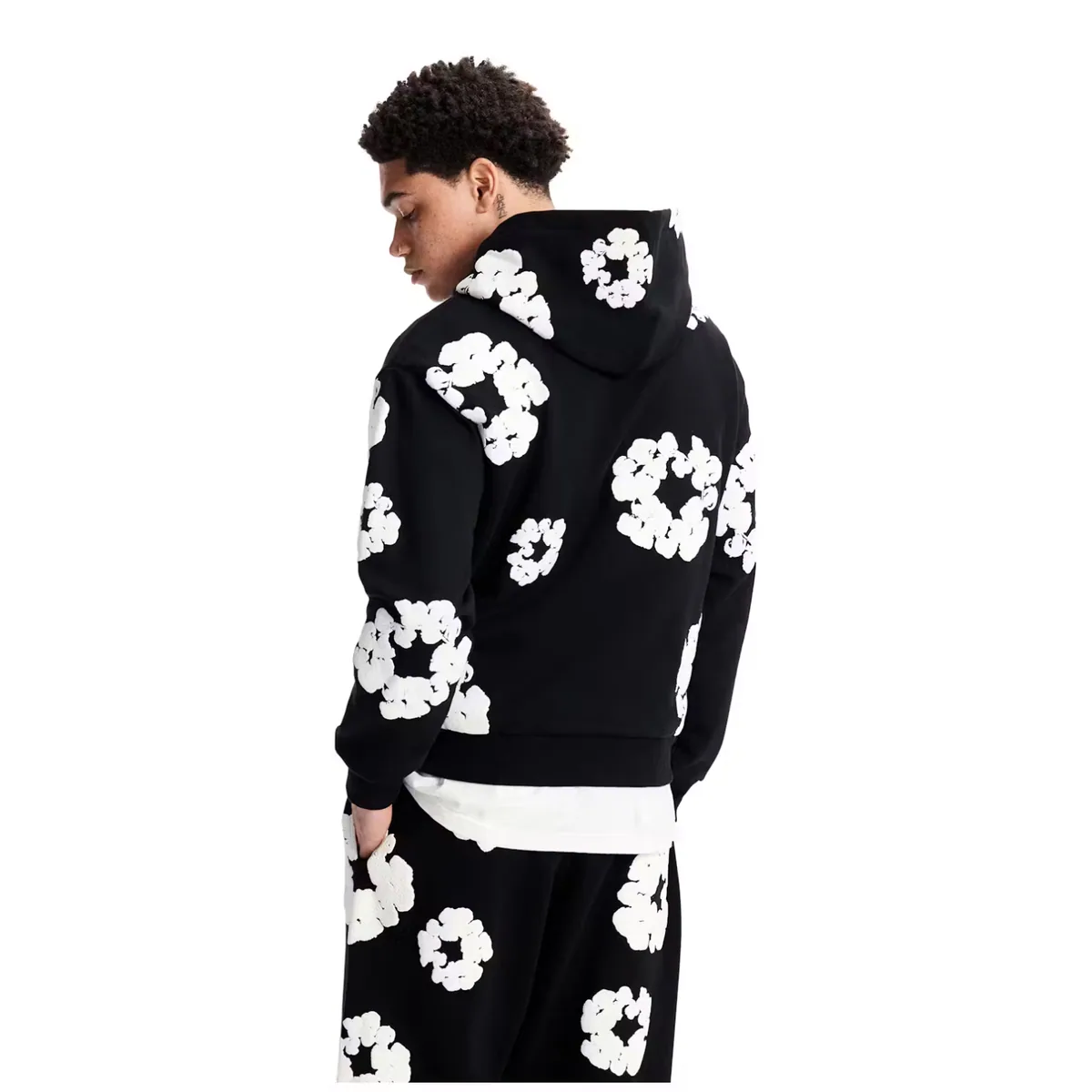 Denim Tears The Cotton Wreath Sweatshirt Black — view 7